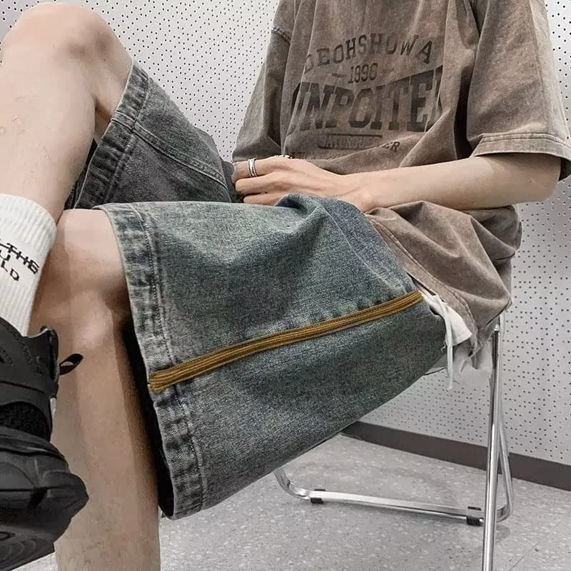 Pantaloni a cinque punti alla moda per giovani jeans alla moda semplice temperamento da uomo Harajuku nuova tendenza tendenza estiva in giapponese