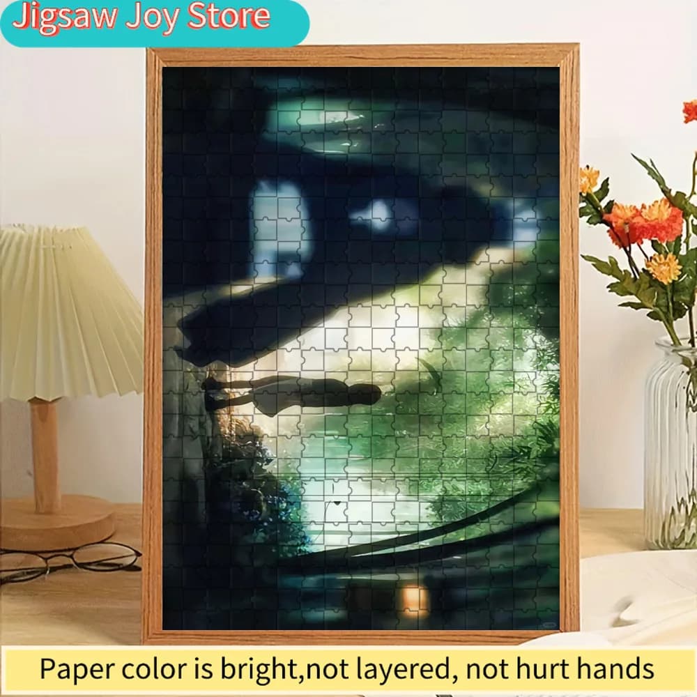 Puzzle in Carta Ispirato all'Anime Studio Ghibli con Silhouette di Gatto Gigante e Ragazza in Scena Forestale con Fiume, Materiale in Carta Spessa Premium, Alta Definizione