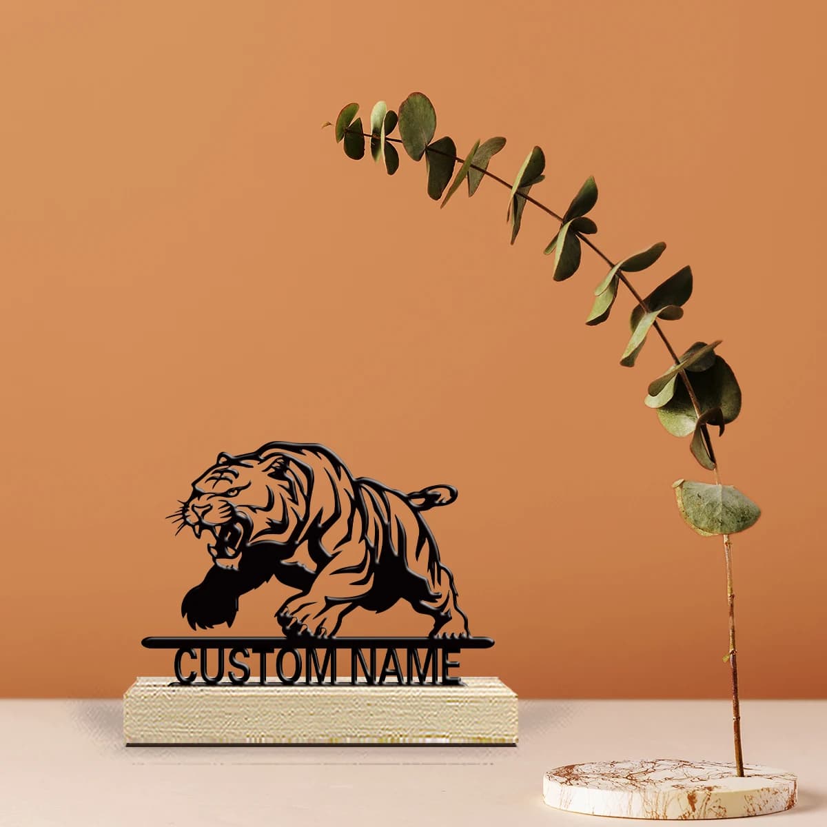 1pc Personalized Retro Iron Statue Decoration Custom Content With Wooden Base Unique Desktop Decoration Custom Gifts