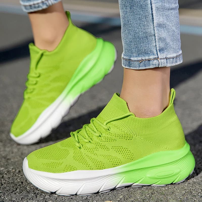 Nuove Scarpe da Donna 2026, Calzature Sportive Casual Leggere e Traspiranti, Scarpe con Suola Spessa per Aumentare l'Altezza, Slip-On in Rete