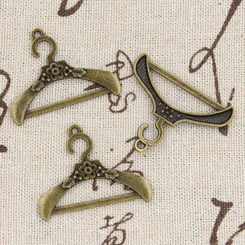 8 pezzi di ciondoli appendiabiti appendiabiti 37x29mm antico ciondolo adatto, bronzo tibetano vintage, gioielli fatti a mano fai da te