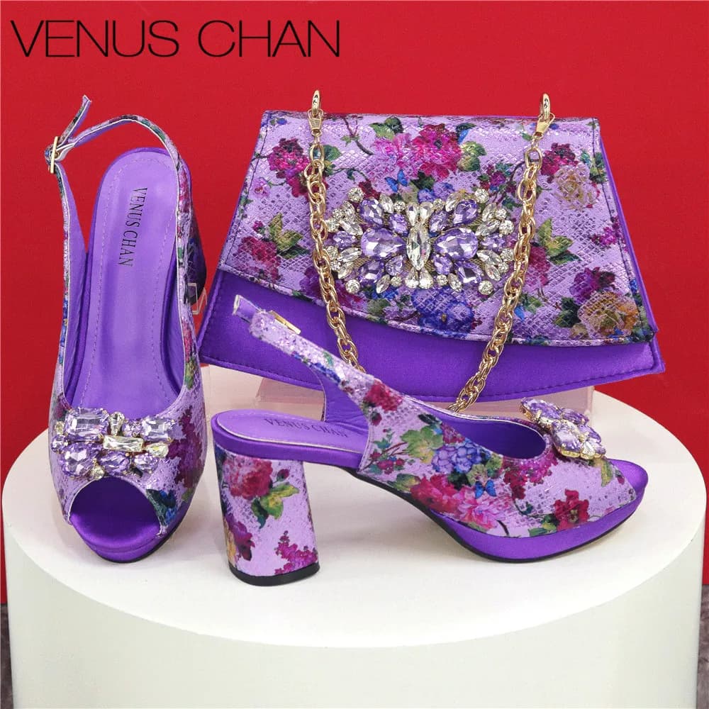 Set of shoes and evening bags in Italian style Design bag cable with shoes Elegant and comfortable women shoes with high heel
