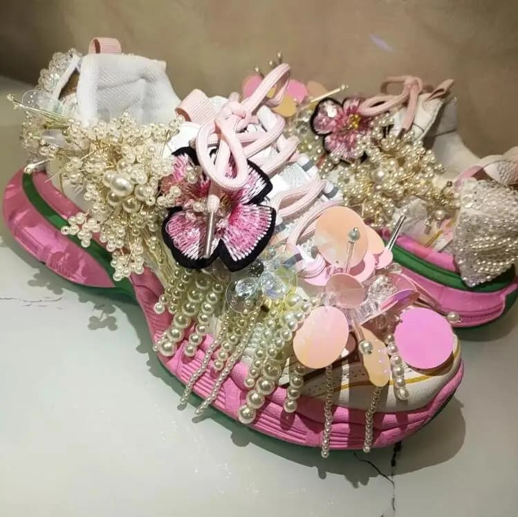 Style Princess Beads Beads Nappa Paillettes Shoes Dad Flower Embroidered Round Toe Sneakers Stringed Women casual shoes