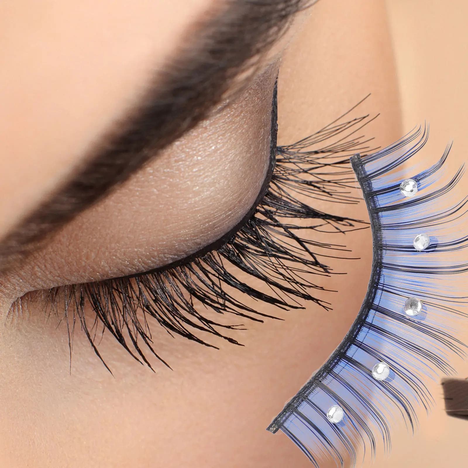 5 pairs of colored eyelashes, dramatic length, embellished with rhinestones, easy to apply, read, for daily make-up and cosplay