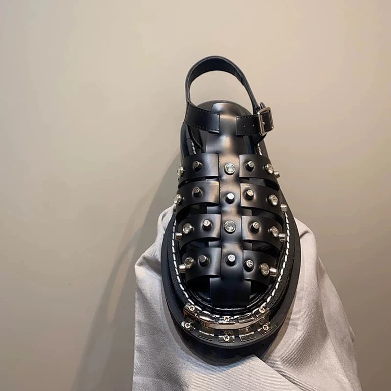 Rivetto Design Woman 2025 New Style Vintage Roman Sandals made of real black summer leather horsehair leather with sturdy sole