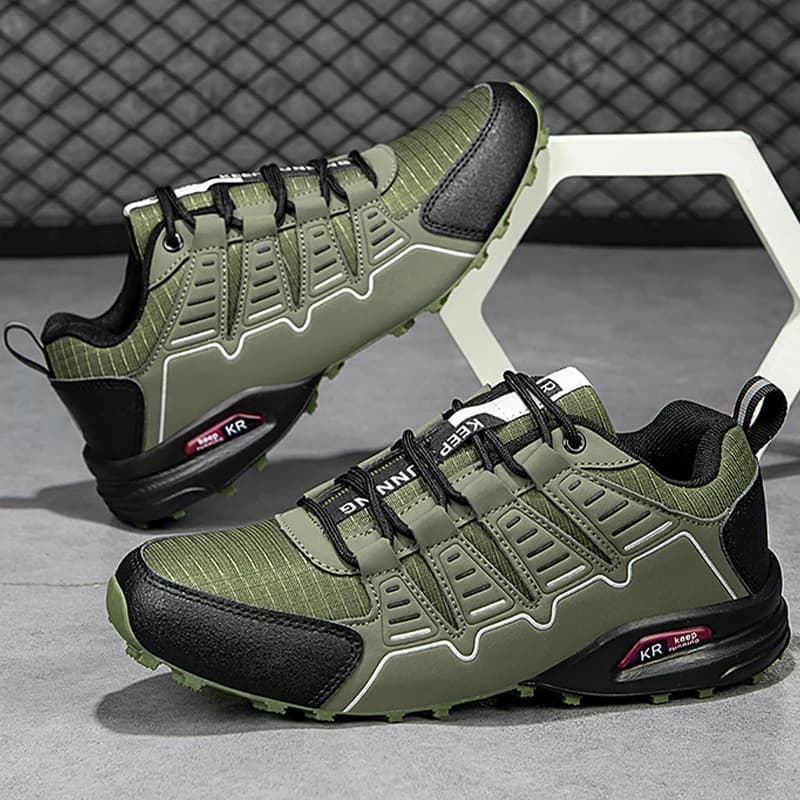 Scarpe da trekking da uomo Stringate da allenamento Antiscivolo resistenti all'usura Nuove scarpe da ginnastica da campeggio Scarpe da passeggio per il tempo libero da jogging all'aperto per uomo