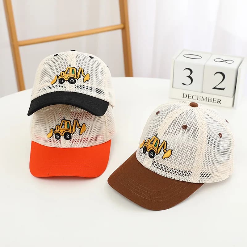 Cartoon Car Boys Berretto da baseball in rete Bambini Cappello da sole estivo Blocco di colore Bambini Berretti a becco d'anatra Visiere per protezione solare per bambini traspiranti nette