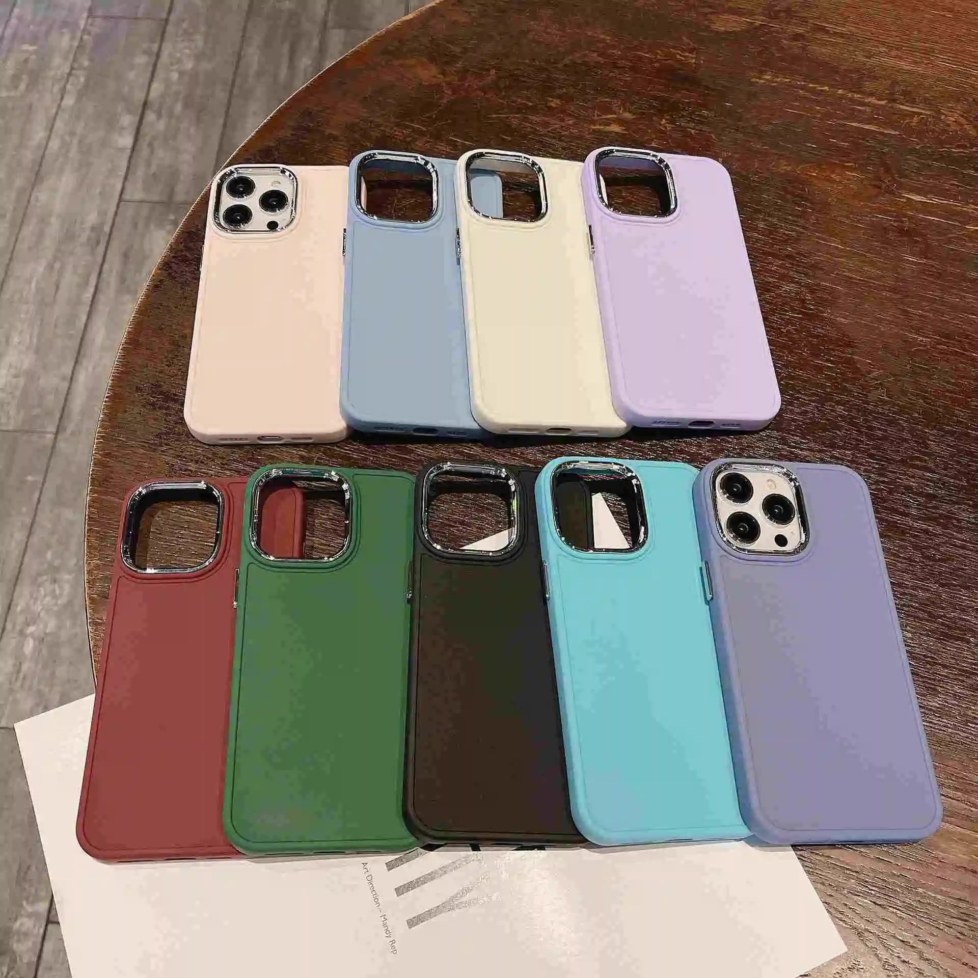 Cover posteriore in TPU colorato con protezione per l'obiettivo per iPhone 15 Pro Max, 13, 12, 11, 14 Pro Max, X, XR, XS Max, 7, 8 Plus