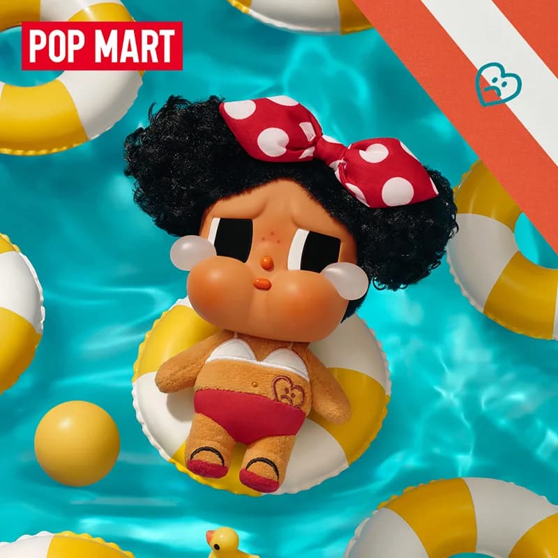 Nuovo autentico modo di vacanza Popmart Crybaby in serie Scatola misteriosa Ciondolo in vinile Scatola cieca carina Regali a sorpresa di compleanno per ragazza