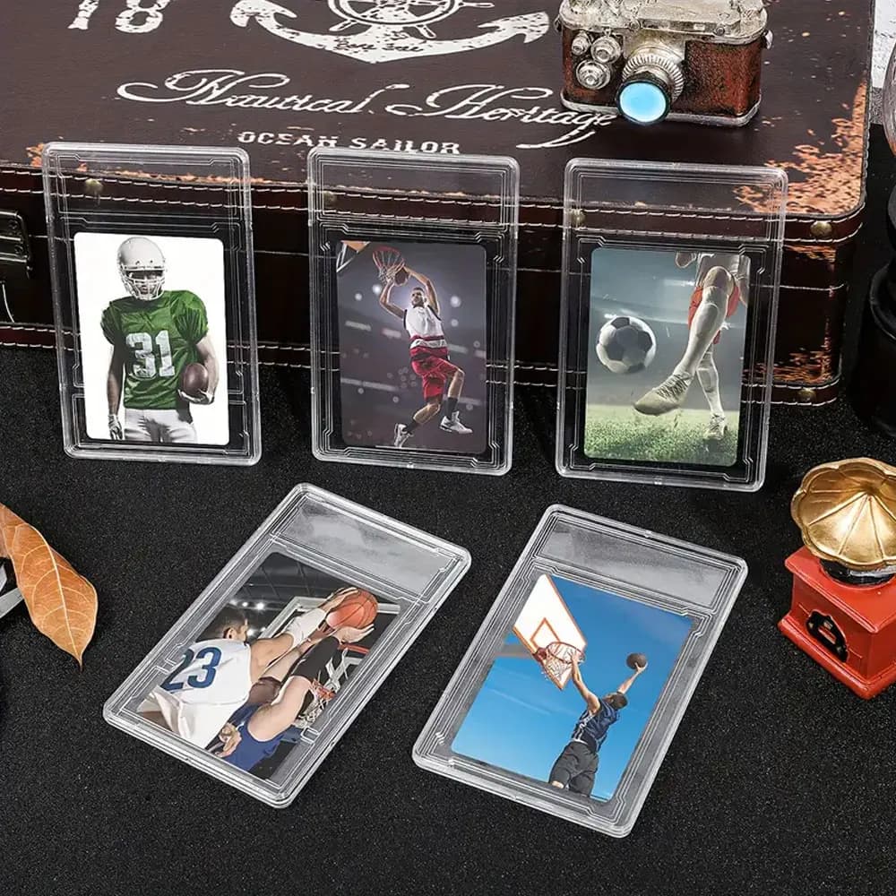 Porta carte sportive, porta carte rigide in acrilico trasparente (con posizione etichetta), adatto per carte sportive, collezione di carte da gioco