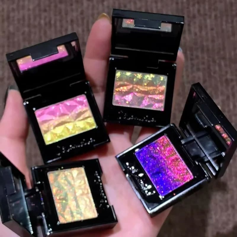 Coldnwild Chameleon Eye Shadow Blue Smoke Explosion Flash Highly Pigmented Red Purple Green Eye Sparkling Cosmetics