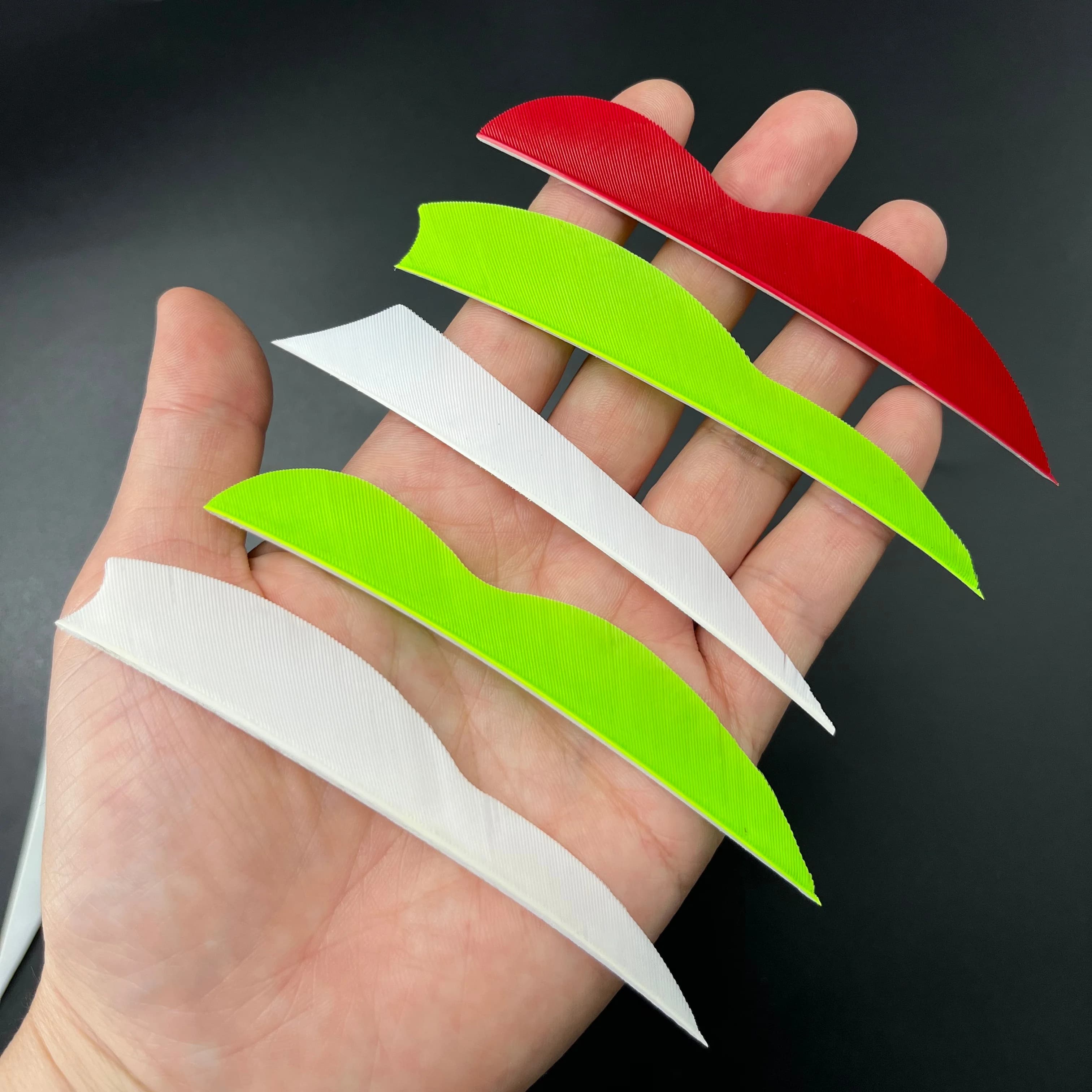 50Pcs Right Wing 4" STING / RAY / CUPID Arrow Fletch Fletches Fangs Style Real Feathers For Archery DIY Hunting Shooting