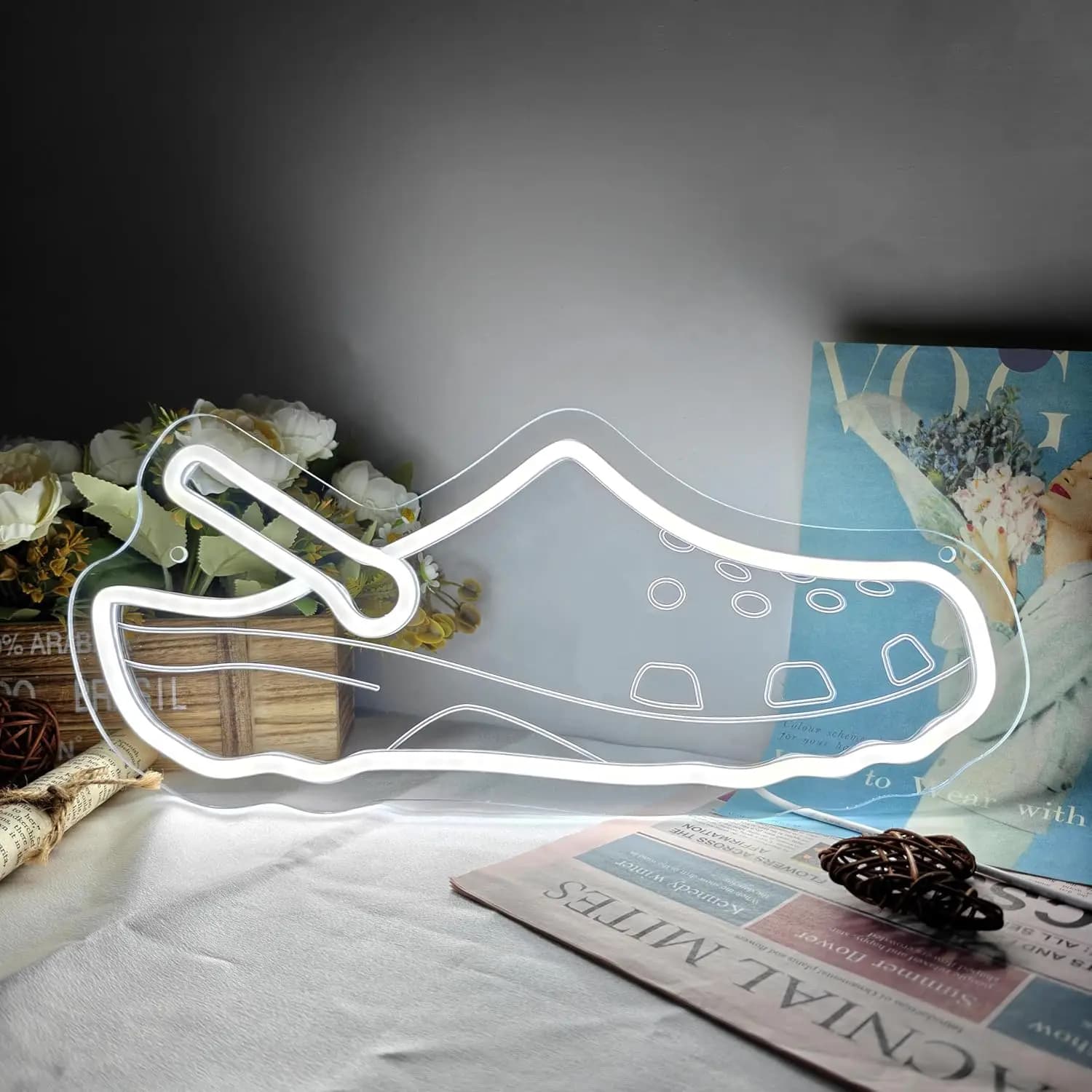 Insegna Luminosa a LED USB a Forma di Crocs Bianche, per Feste, Bar, Sale Giochi, Decorazione Camera da Letto, Regalo, Luce da Parete Artistica