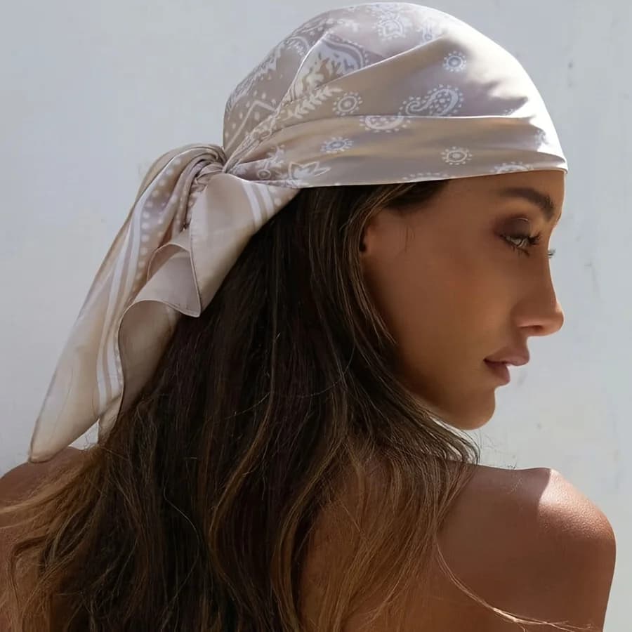 Foulard Quadrato in Seta di Lusso per Donna, Sciarpa in Raso per Capelli e Collo, Morbido Hijab da Lavoro, NUOVO 2026