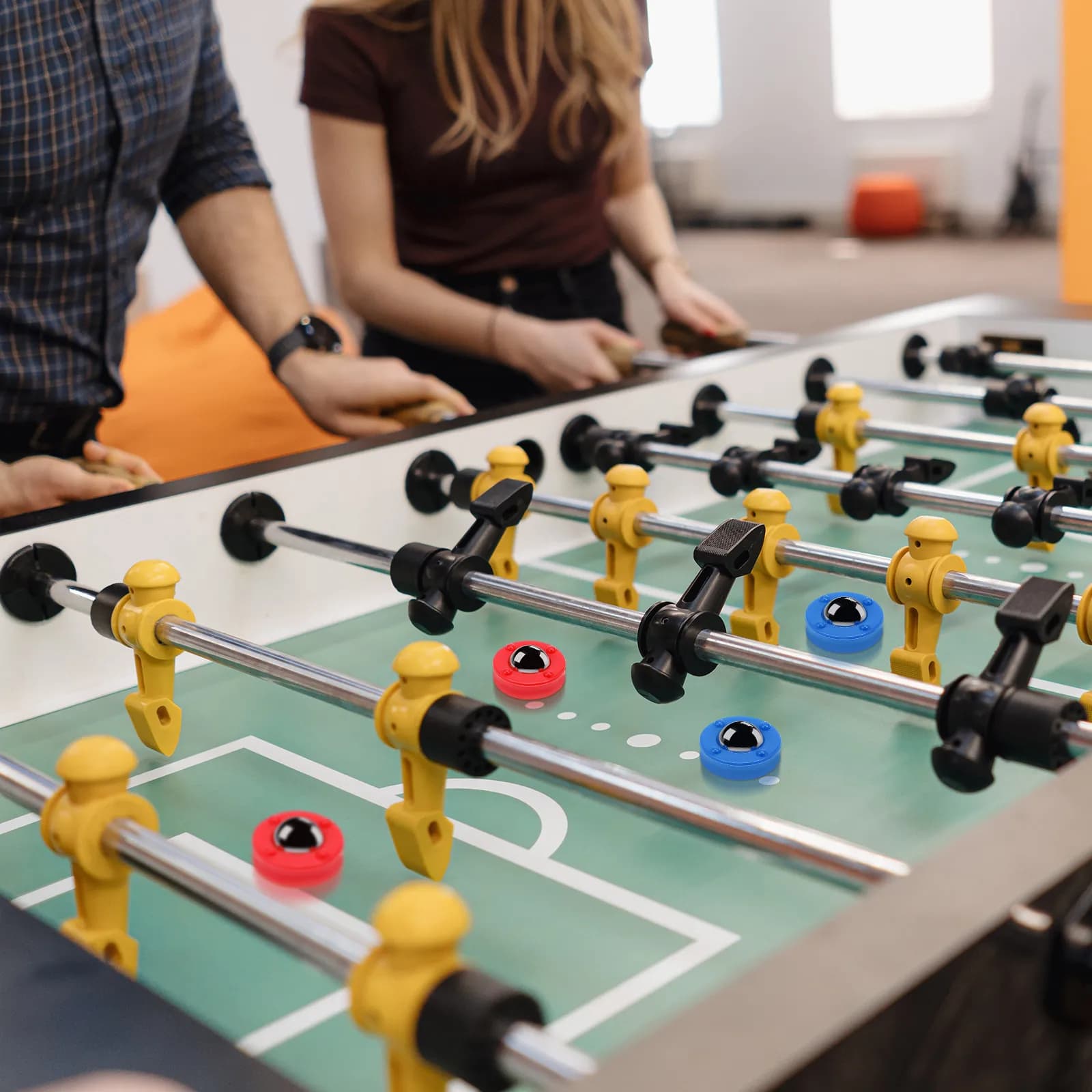 Set di 12 Palline Rotanti per Calciobalilla, Gioco da Tavolo Premium in Plastica e Ferro, Accessori per Calciobalilla