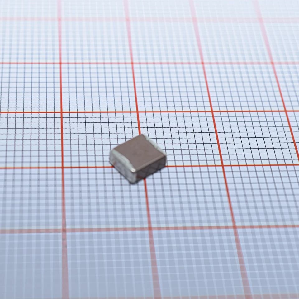 50Pcs/Lot 5750 2220 100nF 250V 104K 0.1UF ±10% X7R,SMD Chip Ceramic capacitor,Chip capacitor,5.0mm*5.7mm,C5750X7R2E104KT