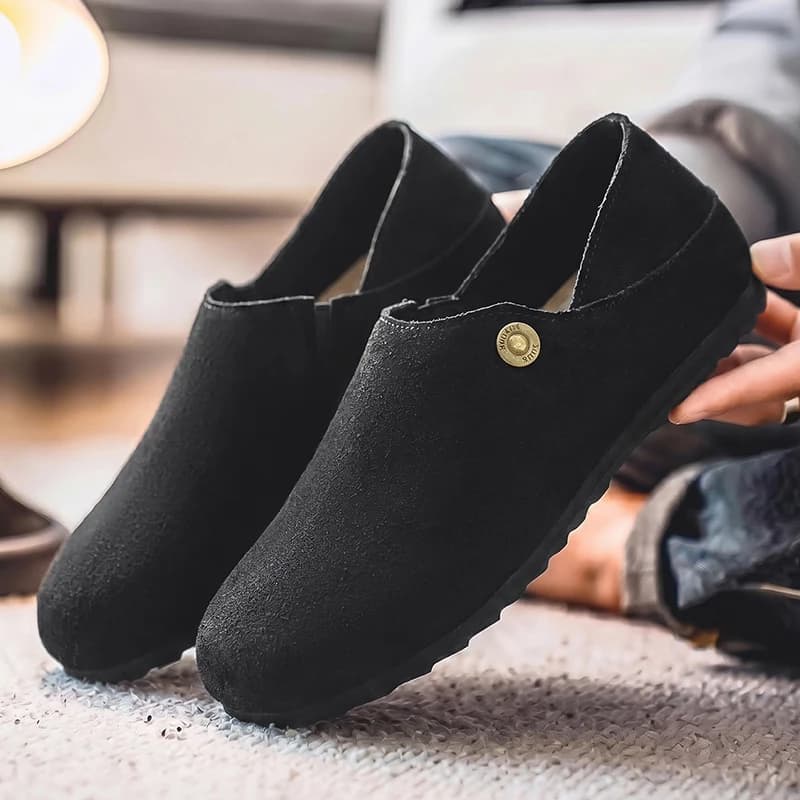 New Fashion Men Leather Flats Shoes Comfortable Man Casual Shoes Slip on Male Outdoor Walking Shoes Split Leather Driving Shoes