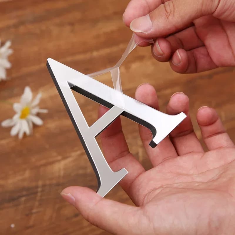 10CM Lettere specchio 3D Adesivi murali Logo Nome Decorazioni per la casa Alfabeto dorato autoadesivo Decorazioni per matrimoni Lettere inglesi d'amore
