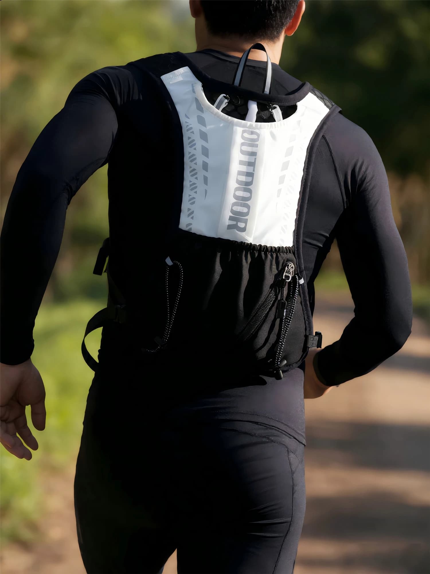 Gilet da Trail Running, Zaino Ultraleggero Porta Telefono per Uomo e Donna, Sacca Idratazione 5L per Escursionismo Ciclismo Maratona