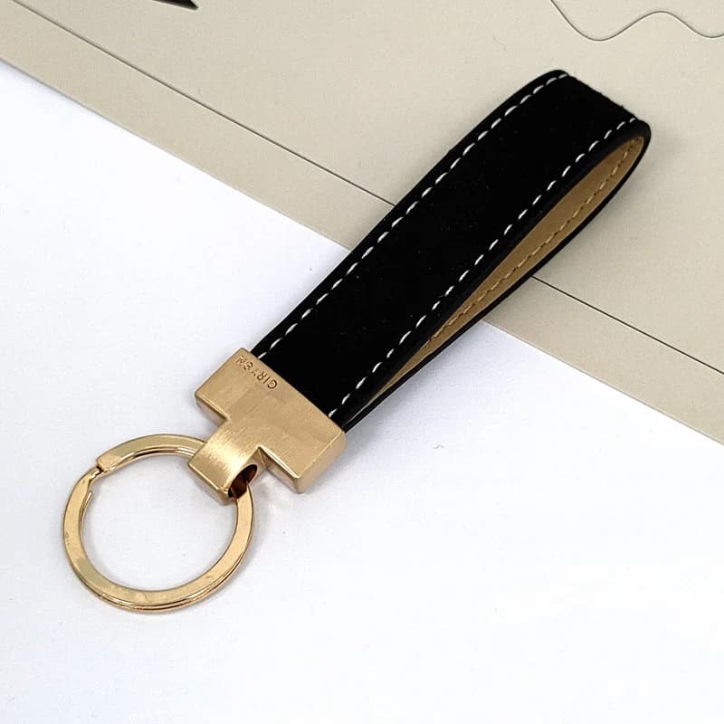 Portachiavi per auto in pelle scamosciata con logo personalizzato Portachiavi in pelle per auto con incisione laser vuota Catene in pelle di vacchetta personalizzate