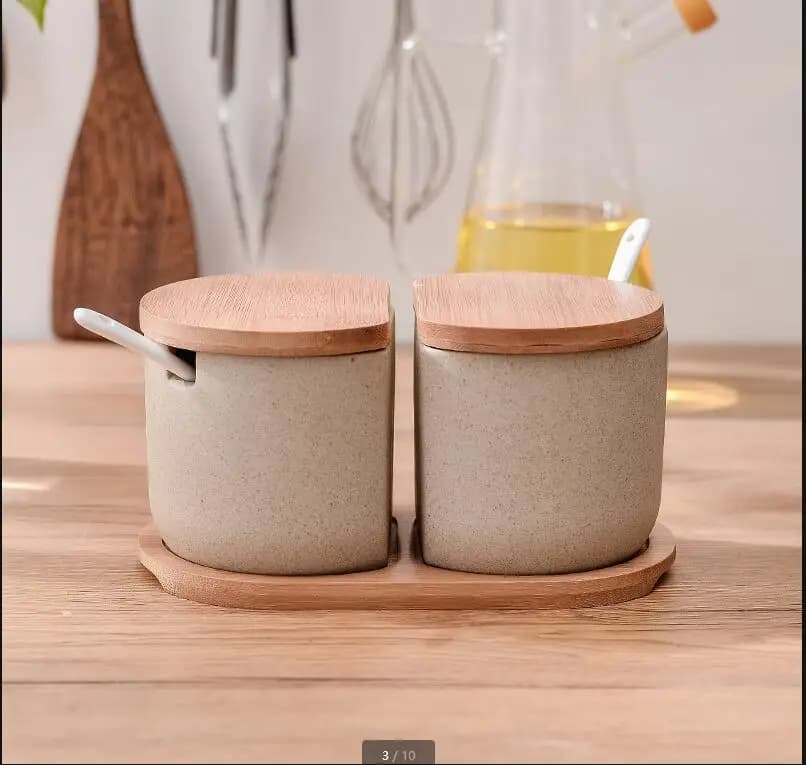 Ceramic Seasoning Jar Set Kitchen Supplies Spice 2 Piece with Cover Spoon Box Condiment Bottles Salt Shaker