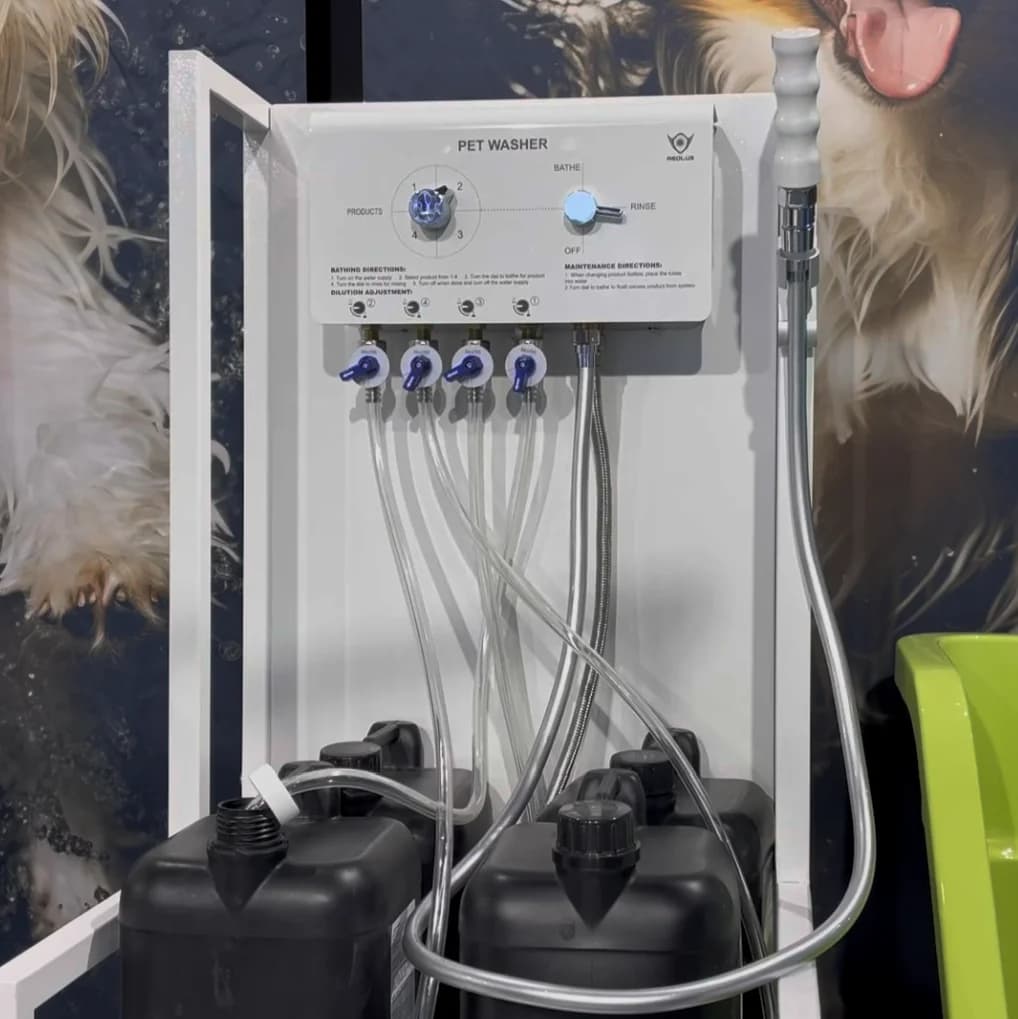 PW-102 Nuova Macchina per Diluizione Shampoo Regolabile, Miscela Automatica dello Shampoo, Lavatrice per Animali Domestici per Cani e Gatti, Colore Bianco