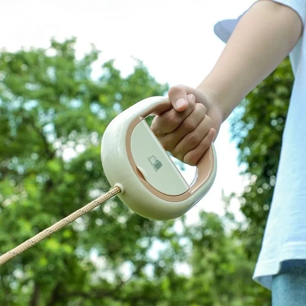 Reflective Retractable Dog Leash Adjustable Anti-Slip Handle Pet Walking Rope with Poop Bag Holder Anti-Escape