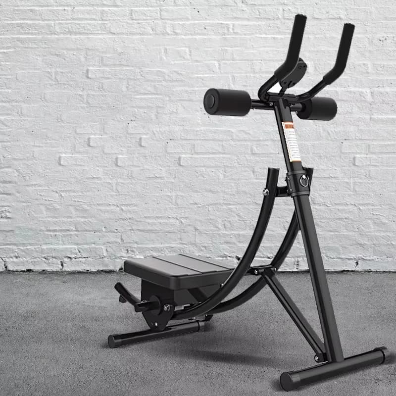Combination of fitness equipment, to train the strength of the calves and abdominals, for the Ab Roller mountain machine