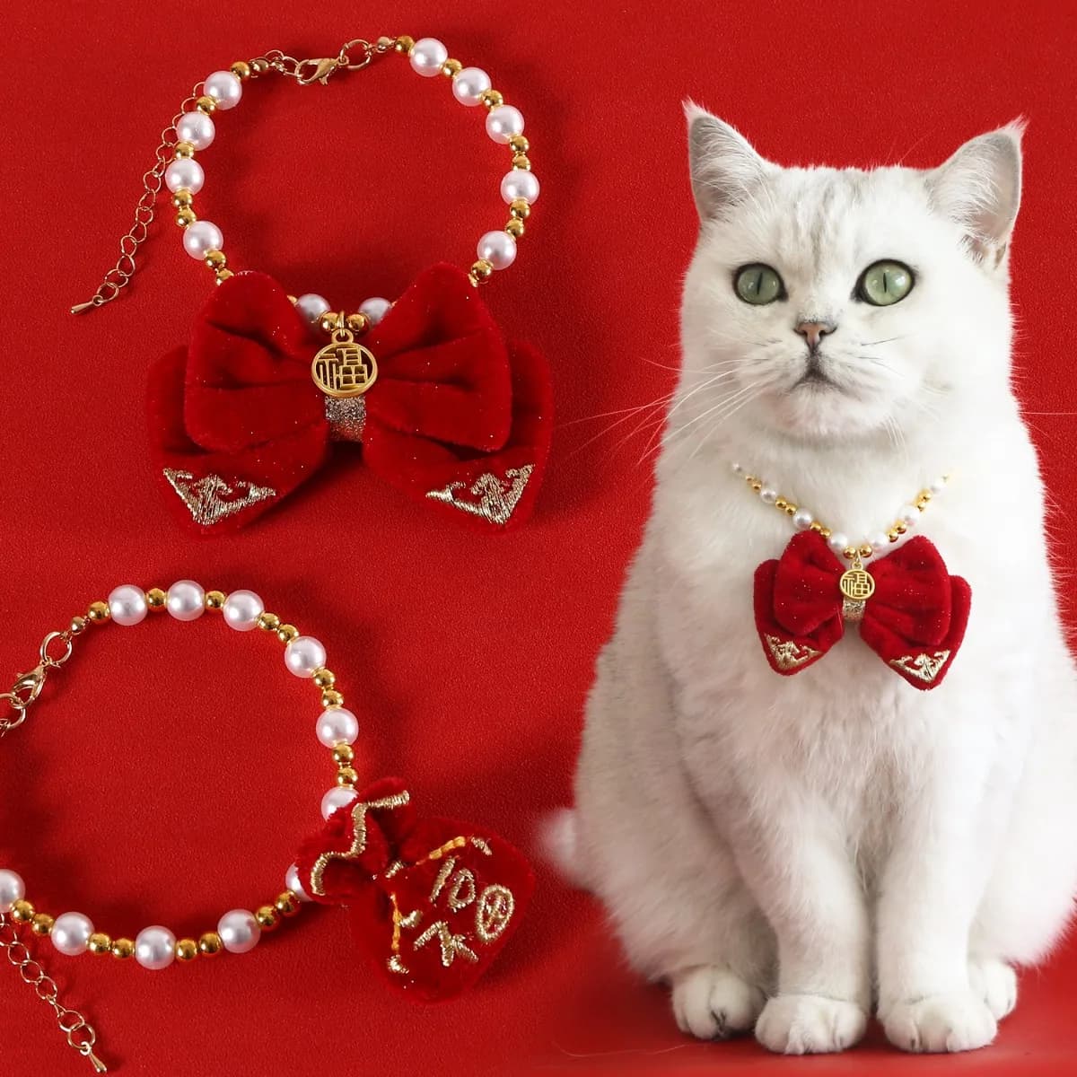 Collare per Gatti e Cani con Ciondolo Portafortuna a Forma di Sacchetto, Fiocco con Bordo Dorato in Velluto e Collana di Perle per Capodanno