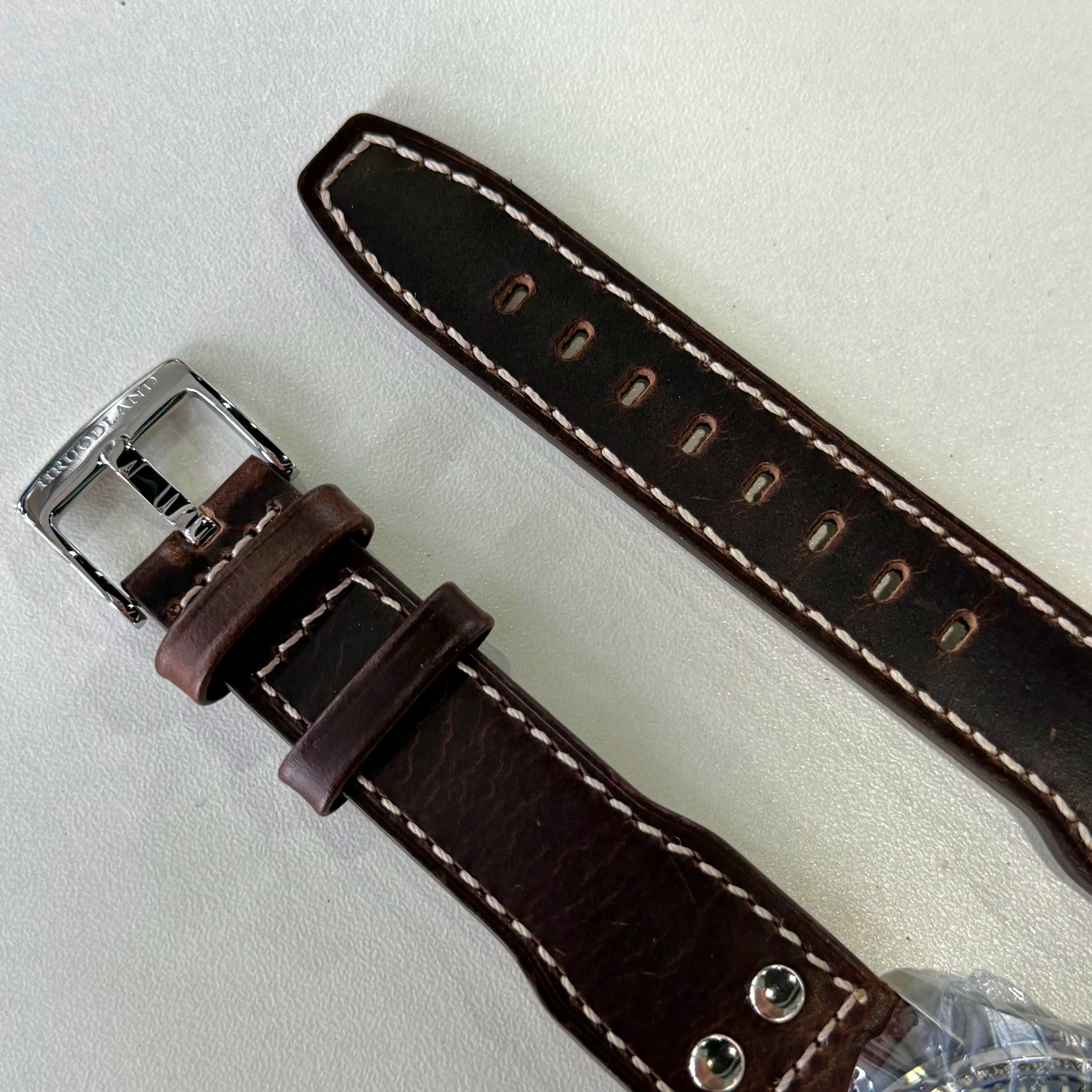 Cinturino in pelle Hruodland Watch For Man adatto per F016 Larghezza cinturino 22 mm Lunghezza 220 mm