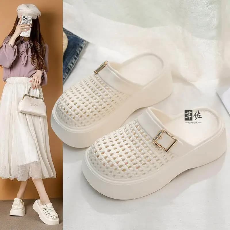 Women's Outdoor Slip-On Shoes Half-Pack Breathable Hollow Design Thick Bottom Comfortable Soft Sole Easy Wear Summer Sandals
