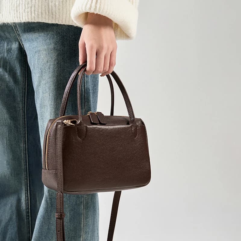 Women's retro luxury designer crossbody bag women's soft cowhide travel handbag women's cowhide high-quality shoulder bag