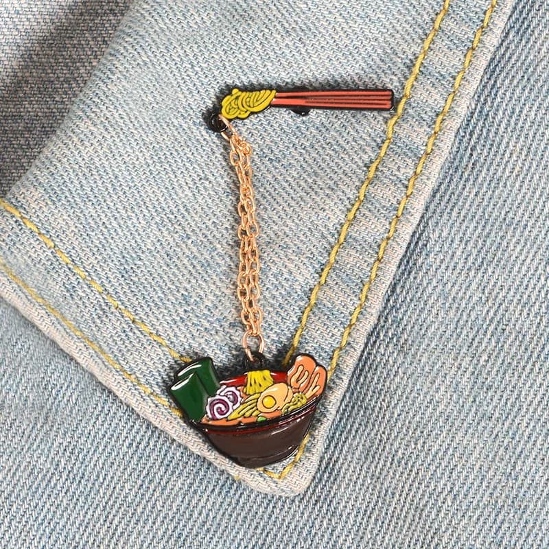 noodles with chain Enamel Pin Funny Brooch Cartoons Badge for Bags Jeans Hoodies Denim Lapel Pin Jewelry Kids Best Gift
