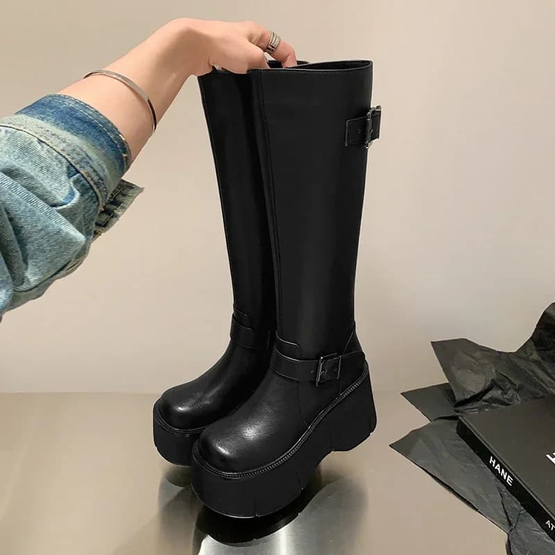 Scarpe da donna Stivali al ginocchio Stivali con zeppa con plateau Stivali da donna gotici con fibbia per cintura Punta tonda Zip laterale Nero