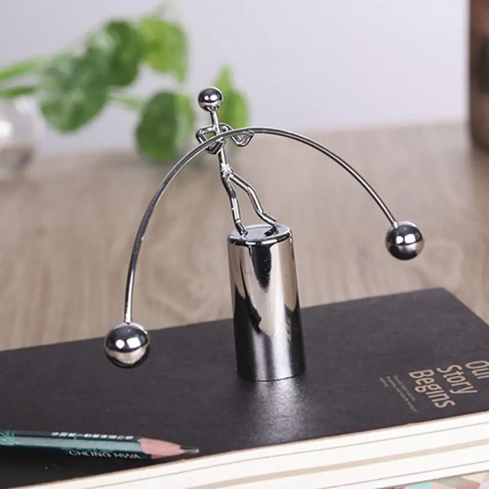 Pendolo a Sfera in Acciaio Inossidabile, Decorazione per la Casa, Ornamenti Iron Man, Arte Cinetica del Sollevatore di Pesi