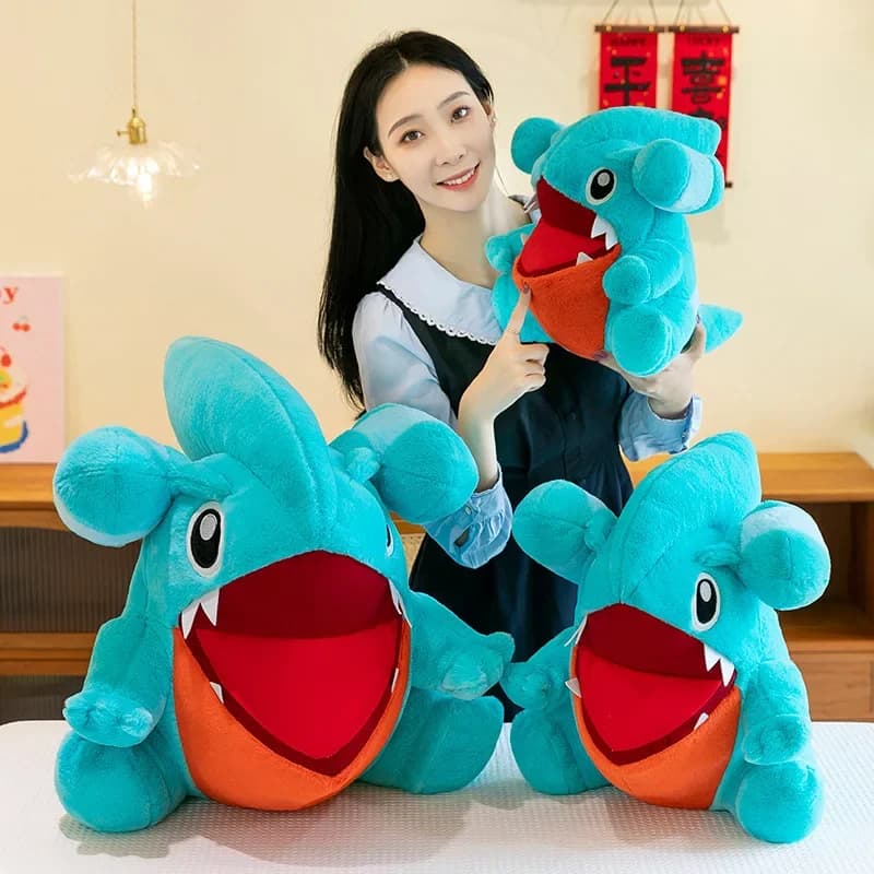Peluche Pokémon Gible da 50cm, Giocattolo Morbido a Forma di Squalo, Grande Cuscino Carino, Regalo di Compleanno per Bambini