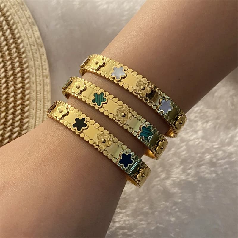 316L Stainless Steel New Fashion Fine Jewelry 3 Colors Natural Seashells Daisy Flowers Charm Chain Bracelets Bangles For Women