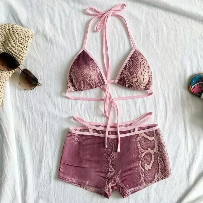 2026 New Summer Ins Style Sexy Beach Leisure Spice Girl Snake Pattern Design Personality Niche Fashion Neck Bikini Shorts Suit