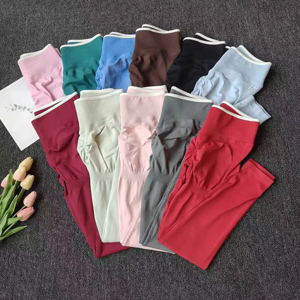 Pantaloni da yoga color pesca, pantaloni fitness da donna a vita alta per il sollevamento del sedere, leggings attillati altamente elastici ad asciugatura rapida per l'allenamento