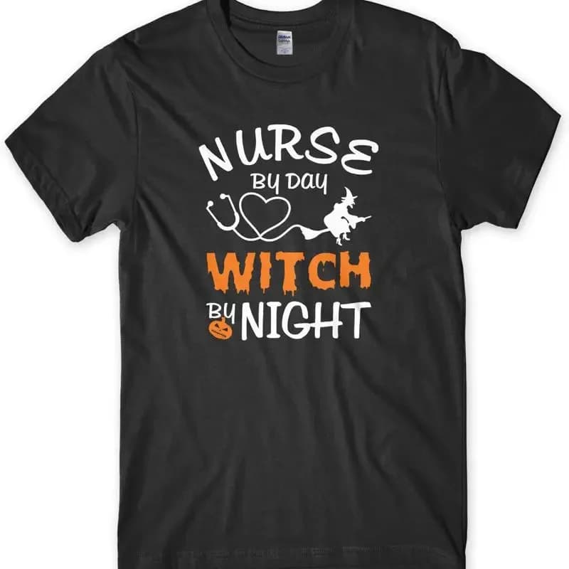Infermiera di giorno strega di notte T-shirt unisex divertente da uomo di Halloween