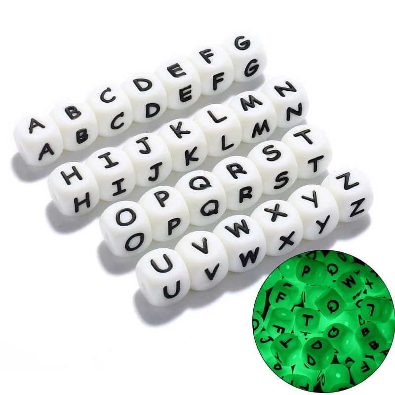 10 pz Bambino Luminoso Perline di Silicone Lettere Ciuccio 12mm Alfabeto Nome Personalizzato FAI DA TE Massaggiagengive Dentizione Perline Giocattoli Regalo