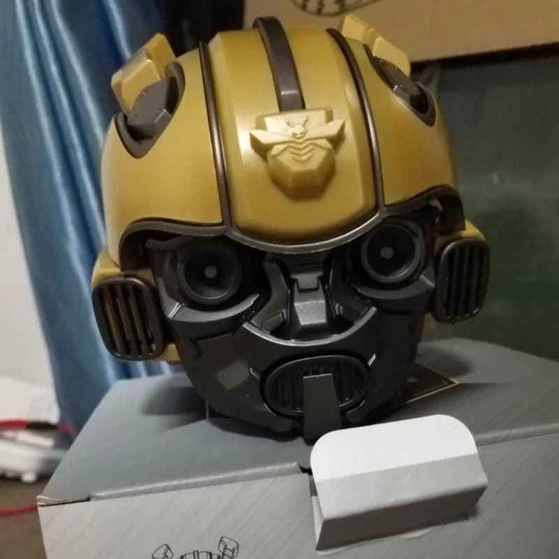 Hottoy Bumblebee Iron Man Thanos Joint Altoparlante Bluetooth senza fili Anime Cartoon Subwoofer Car Home Music Assistant Regalo di compleanno