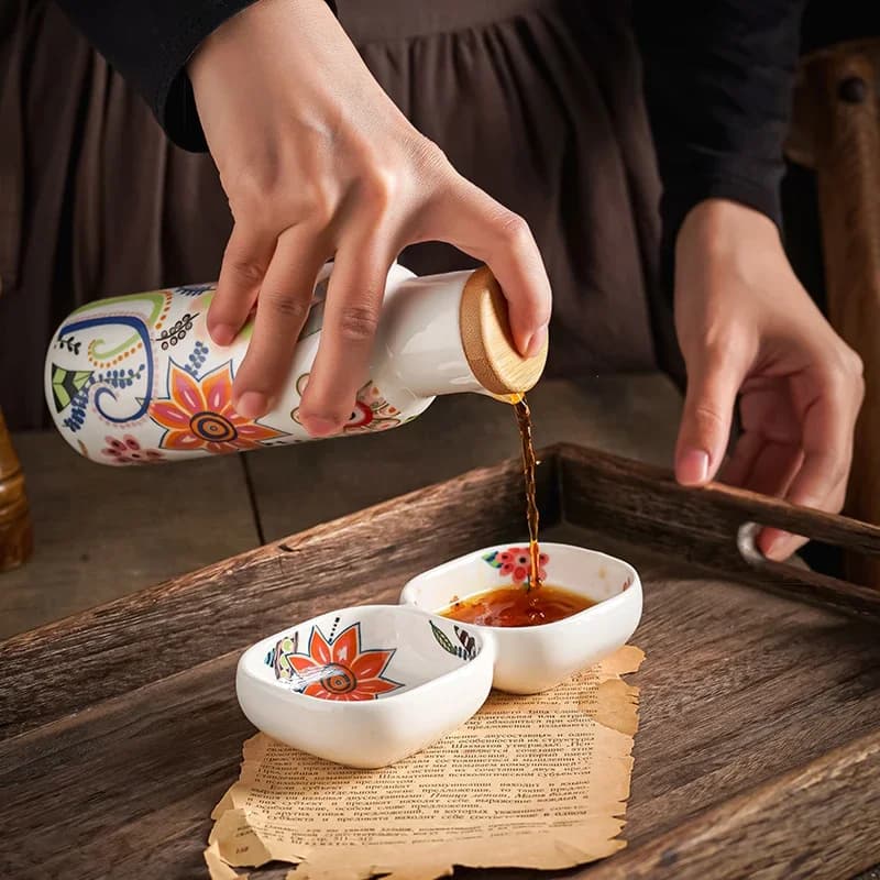 Contenitore per la conservazione della cucina, bottiglia di olio in ceramica da 300 ml, scatola per condimenti, pentola per aceto di olio d'oliva per uso domestico, set di barattoli per condimenti