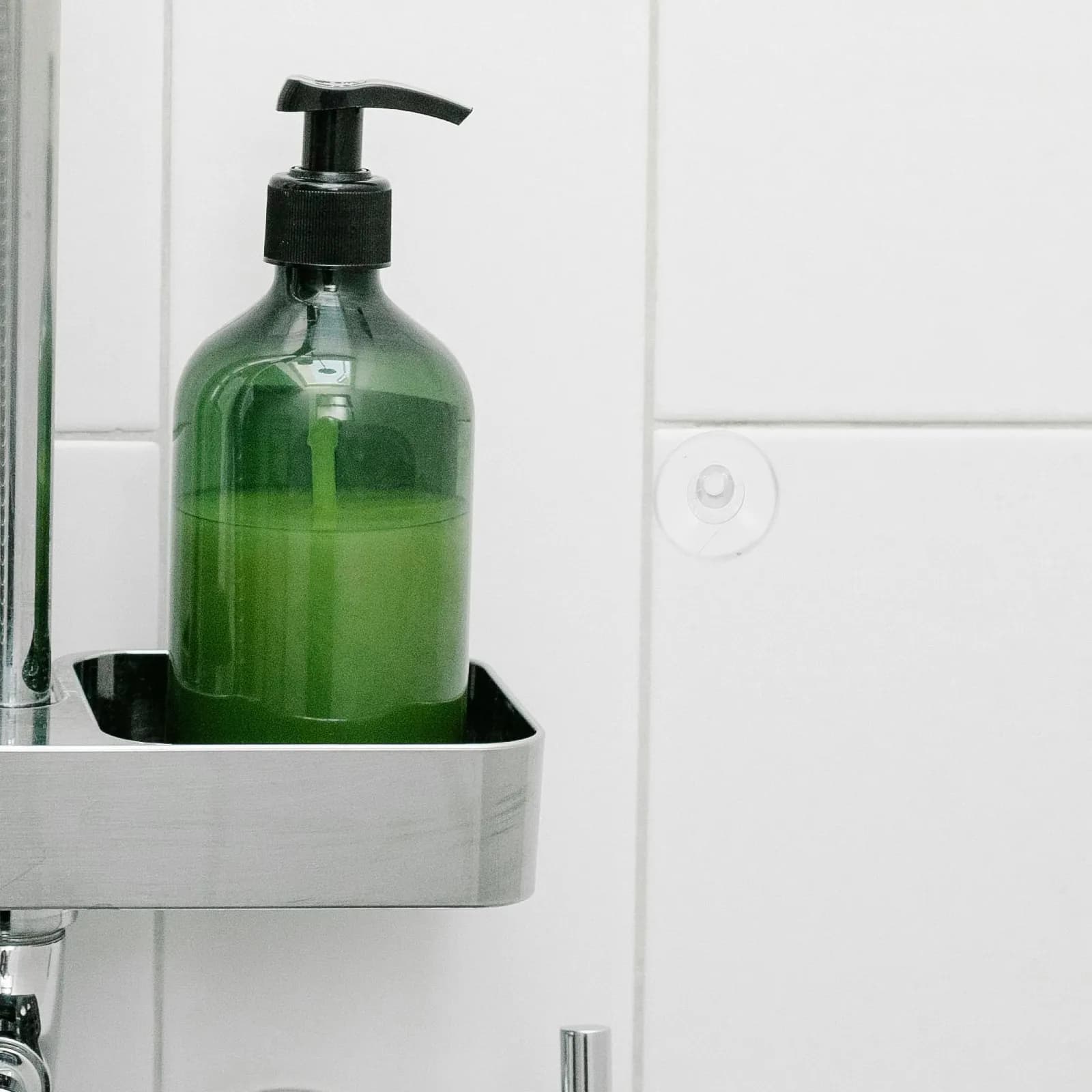100 Pezzi Ventose Forti Trasparenti da 19 mm per Piani in Vetro, Antiscivolo, Ganci Multiuso per Cucina, Bagno, Finestre