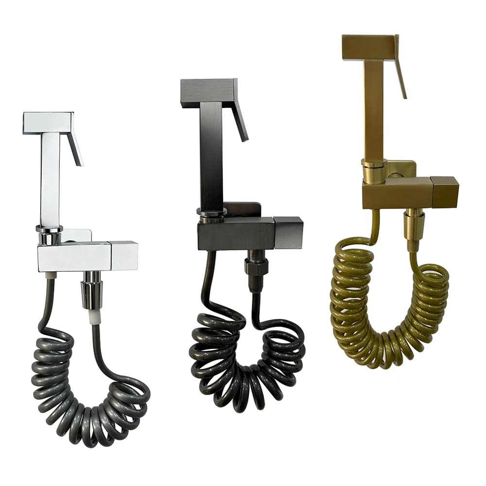 Rubinetto per bidet in rame di alta qualità Spruzzatore per bidet da bagno Rubinetto singolo per acqua fredda Set di spruzzatori per rubinetto per WC Set di pulizia pressurizzato