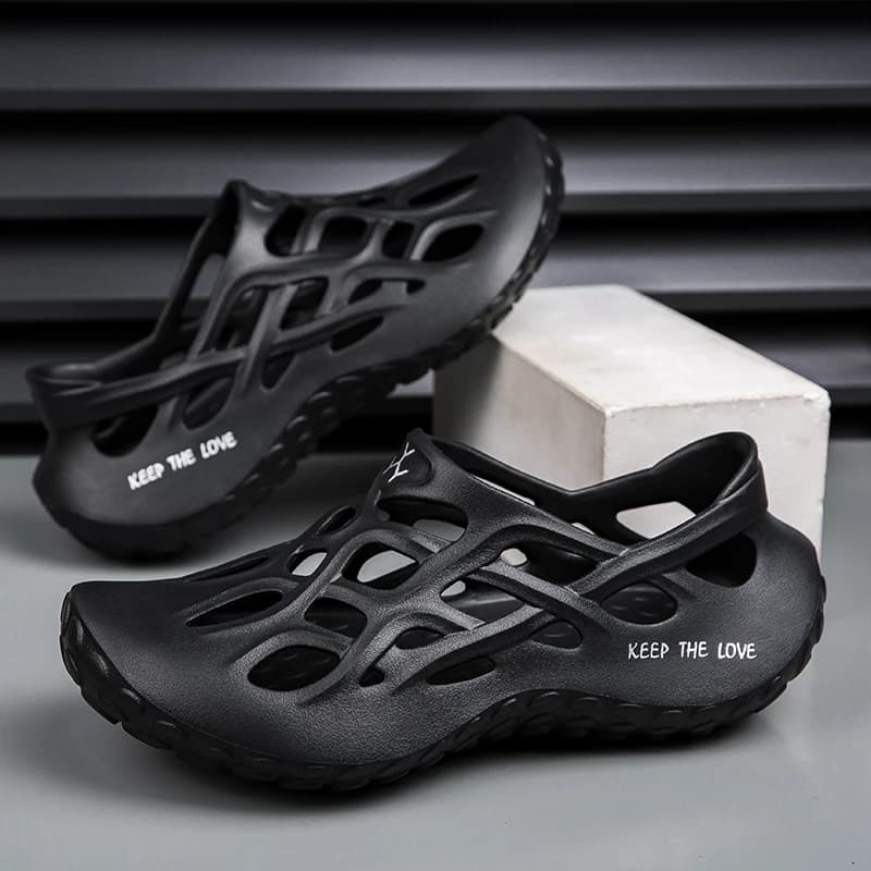 Sandali da uomo alla moda per esterni Scarpe da spiaggia maschili antiscivolo traspiranti Pantofole estive da uomo in EVA Comode leggere e morbide da giardino