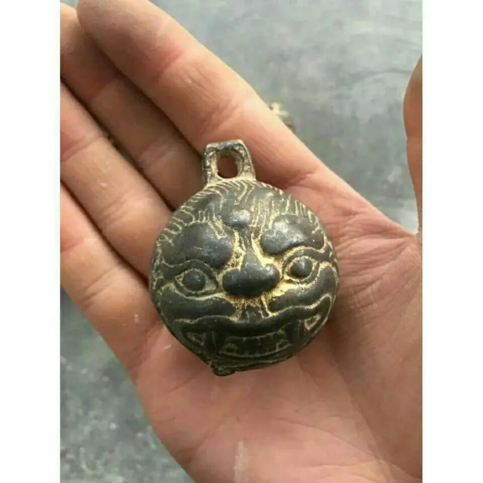 Tibetan Lion head bell Statue Sculpture Figurine Home Decoration Accessories