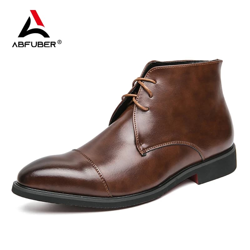 Stivali da uomo in pelle di lusso Solid Simplicity scarpe a punta Dress stivali in pelle da uomo Fashion High Top Boots Party Mes Shoes Business