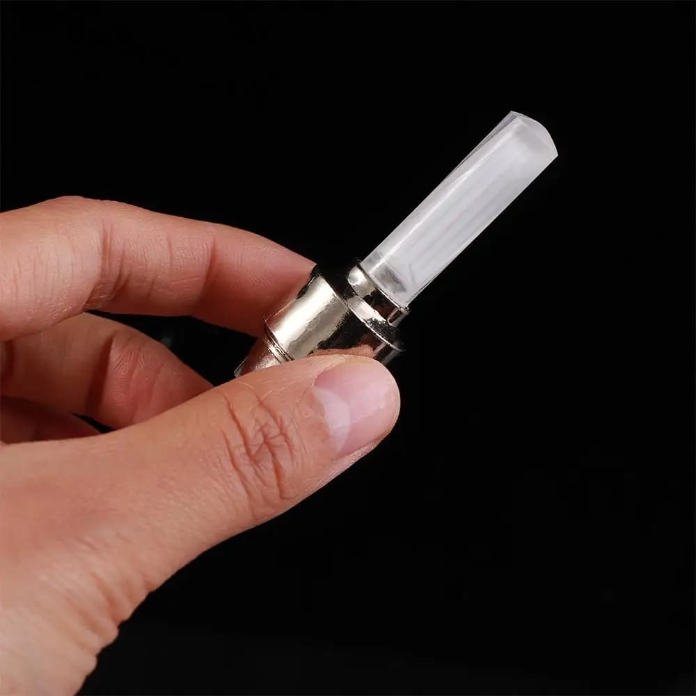 Nuovi Tappi Valvola Luminosi per Auto, Luce Notturna per Pneumatici, Decorazione per Biciclette, Accessori LED per Pneumatici