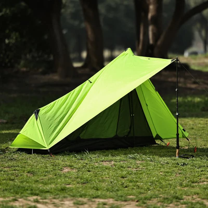 Outdoor Camping Tent Waterproof Double Layered Lightweight Tent for Single Person 15D Nylon Riparo (without pole)